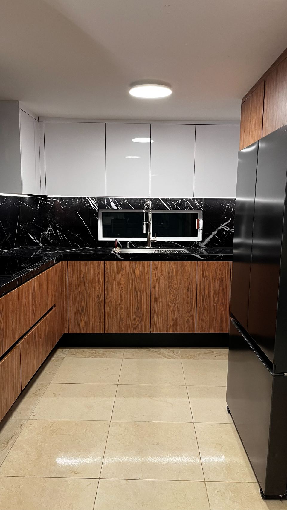 Kitchen SLT, foto 1 de 15
